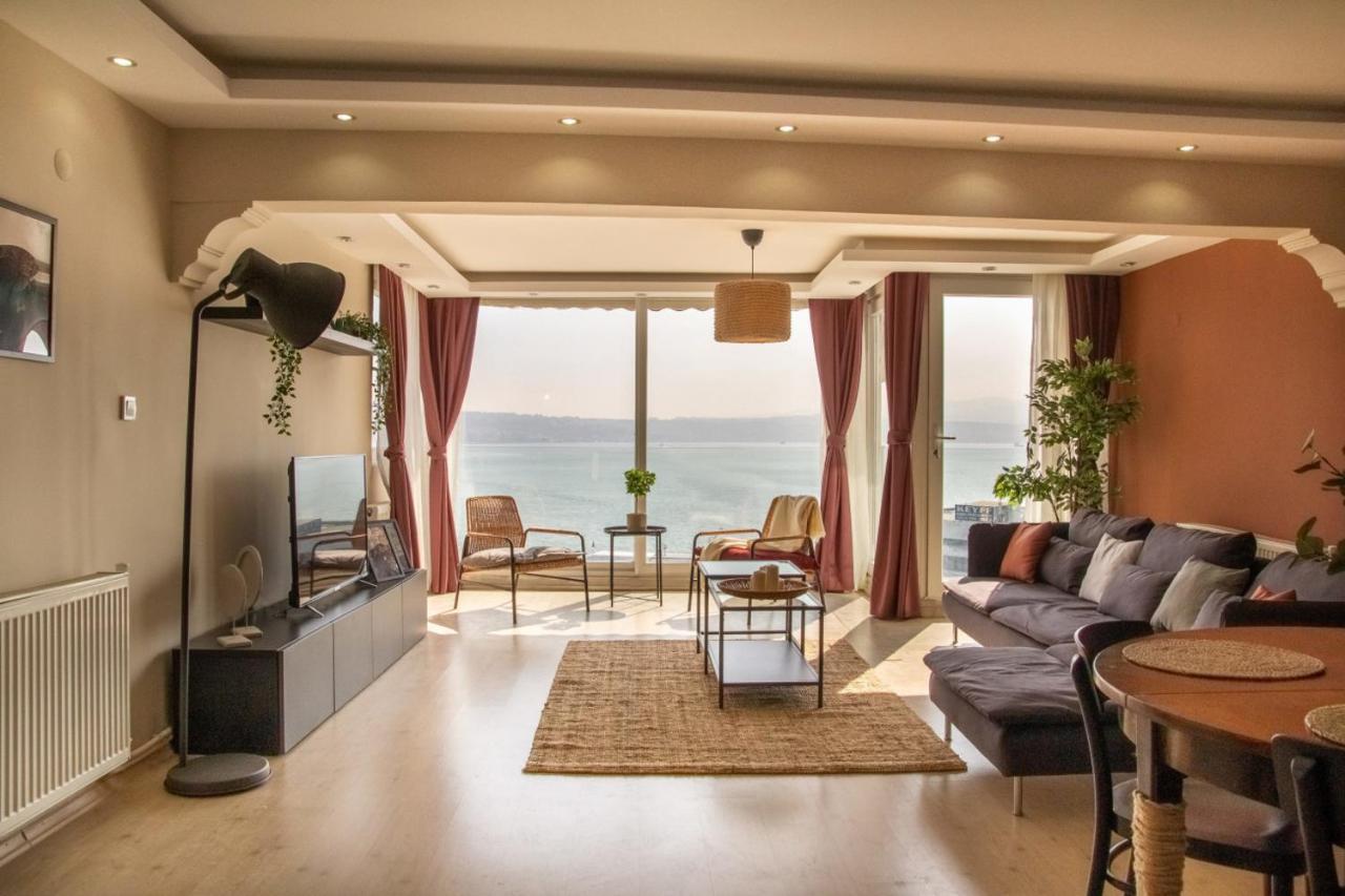 Ferienwohnung Exceptional Flat With Gorgeous Sea View In Izmir Exterior foto